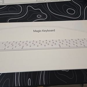 Apple Magic Keyboard A1644 Sliver